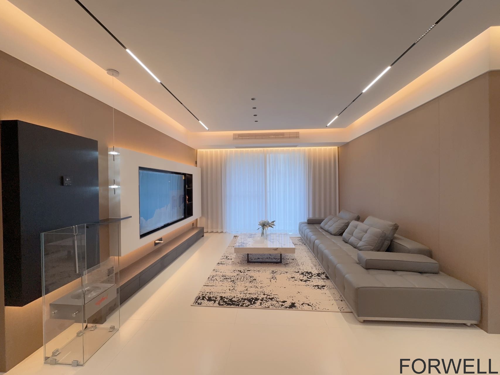 Upper East Hongyu 16F 143m² 3 Bedrooms South